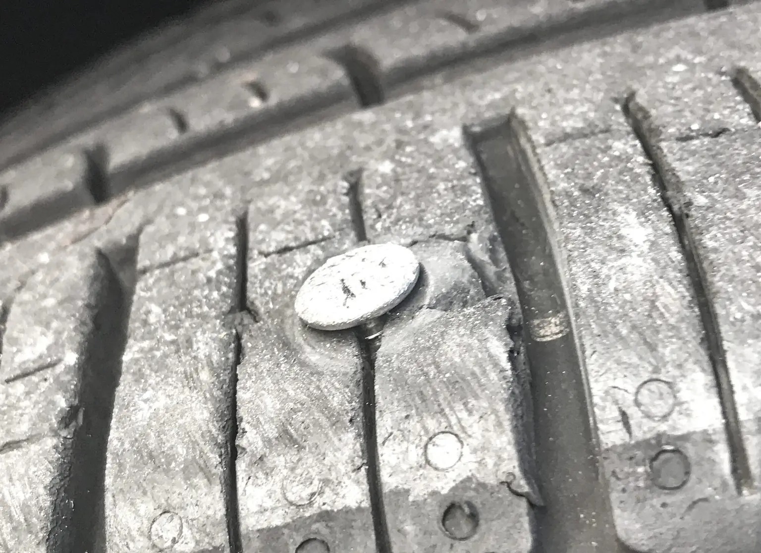 Photo: Tony Webster (recoloured) - CC BY 2.0, https://creativecommons.org/licenses/by/2.0/ Puncture Repairs at Precision Tyre & Alignment